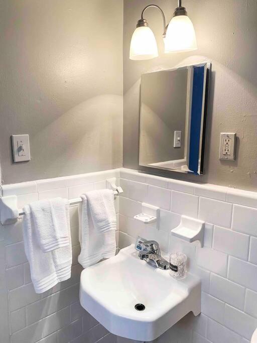 Bmw Suite King Bd,Wd, Fast Wifi Free Parking, Pool, Hospitals Atlanta Eksteriør billede